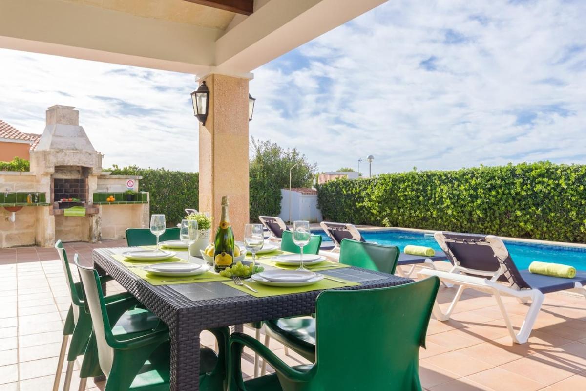 Villa S'Aladern Cala' en Bosch Bagian luar foto